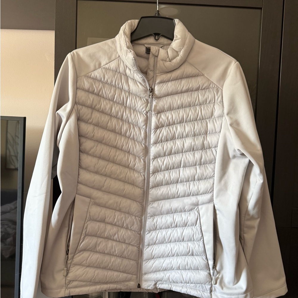 32 Degrees Women's Light Gray Puffer Jacket